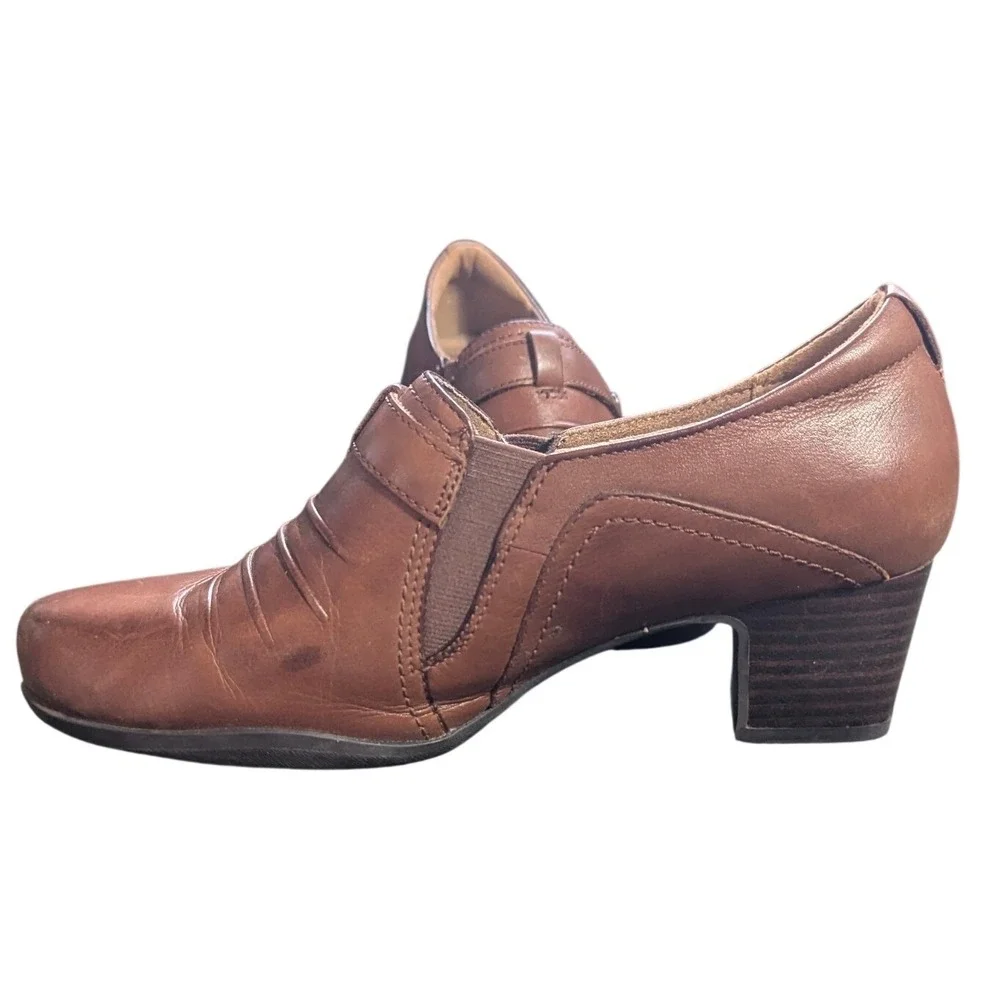 Clarks Artisan Leather Shooties Womens 9 Brown Slip On‎ Block Heel 60587364